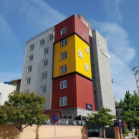 Raon Hotel Gwangyang  Esterno foto